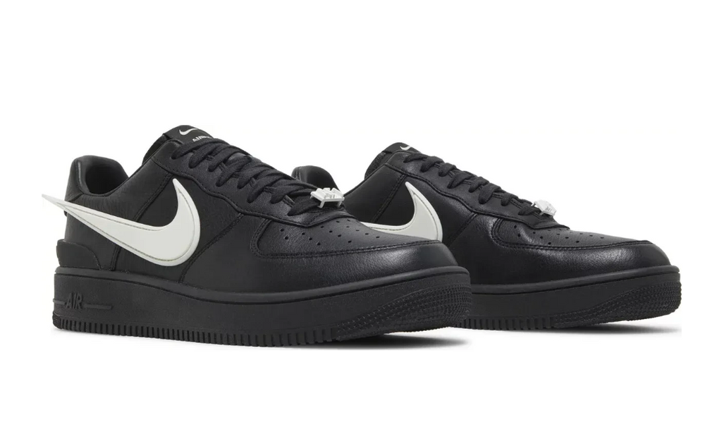 NIKE AIRFORCE 1 AMBUSH BLACK