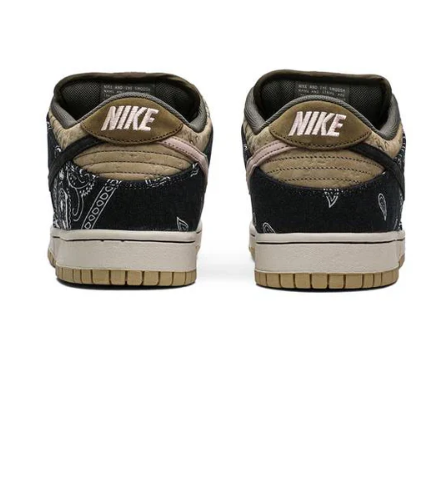 NIKE DUNK SB X TRAVIS BANDANA