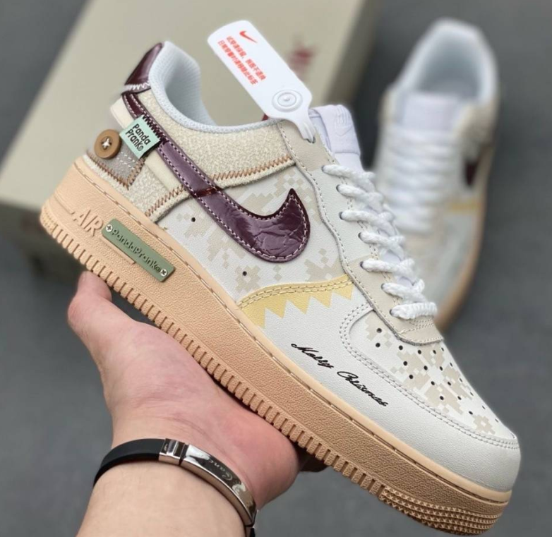 NIKE AIRFORCE 1 PANDA PRANK
