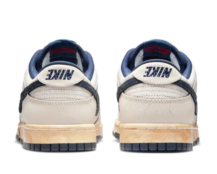 NIKE DUNK STRANGER THING PHANTHOM